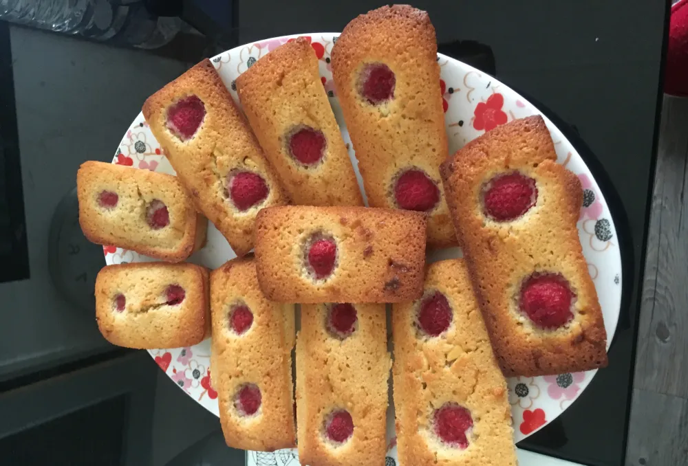 Financier chocolat blanc framboise