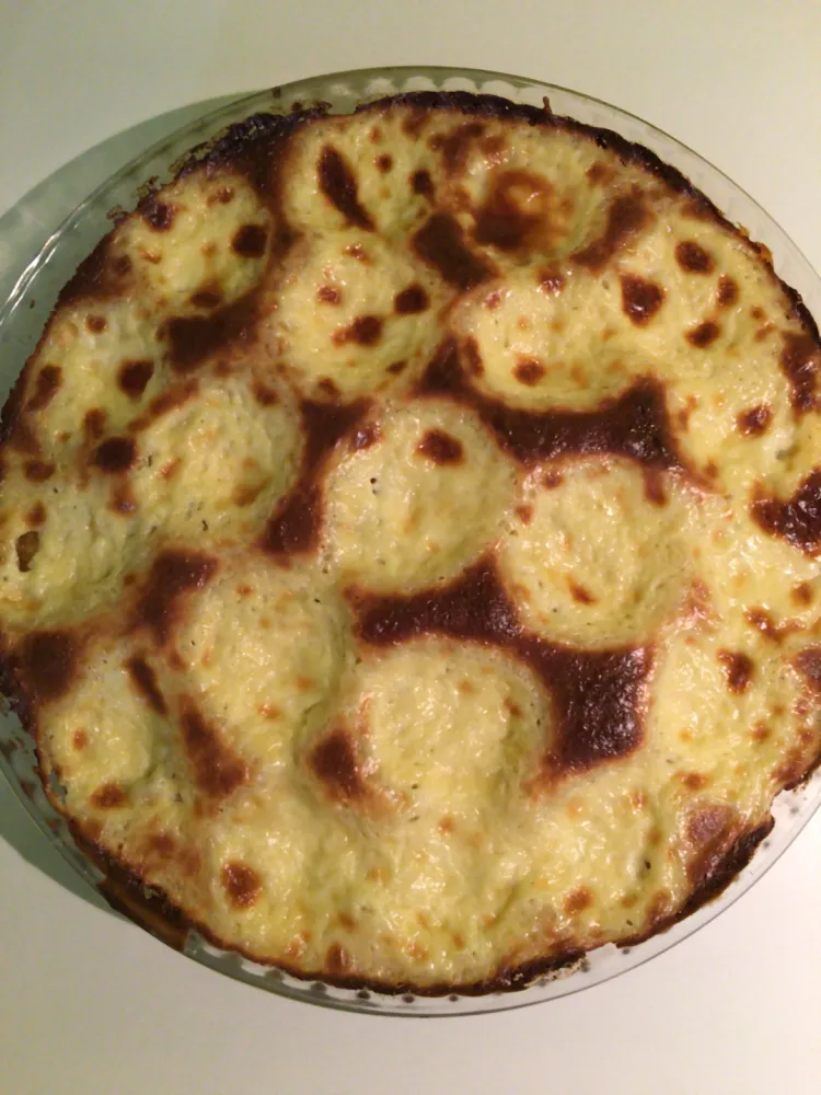 Tarte aux oreillons de pêches et aux amandes