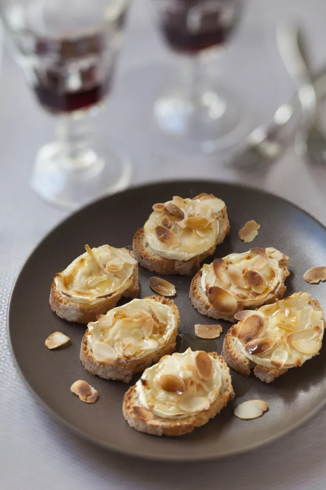 Amuse-gueules au chèvre et au miel