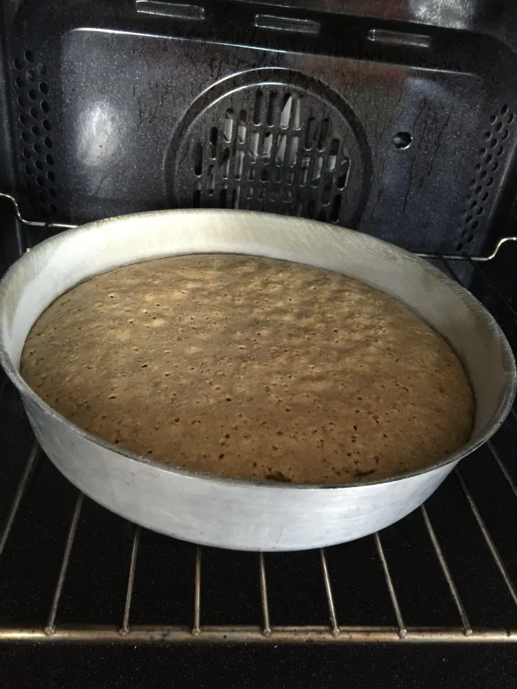 Gâteau moelleux aux noix et aux amandes