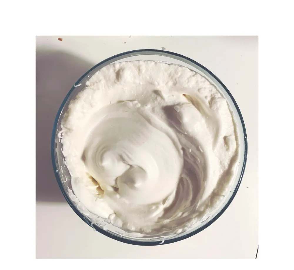 Glace yaourt à la fraise facile