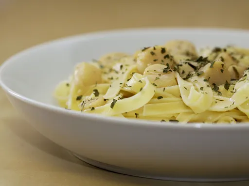 tagliatelles aux noix de saint jacques flambées au whisky