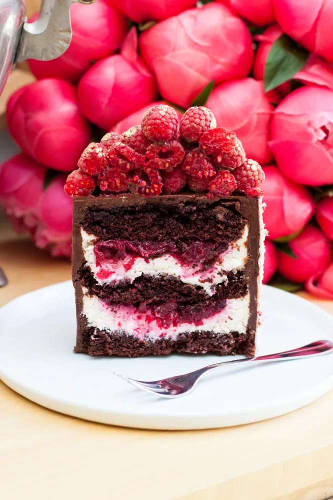 Dessert rapide façon forêt noire aux framboises