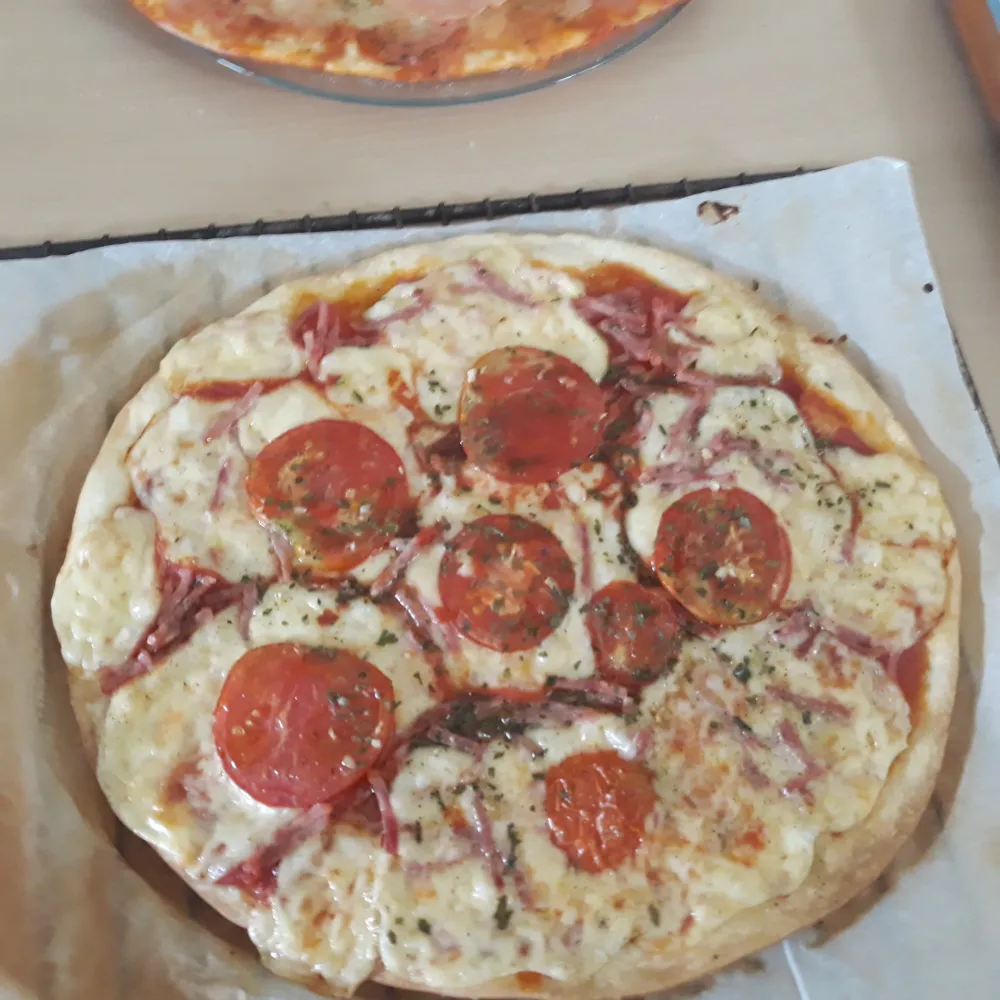 Pizza (map) jambon raclette
