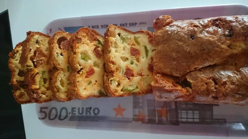 Cake méridional au chorizo