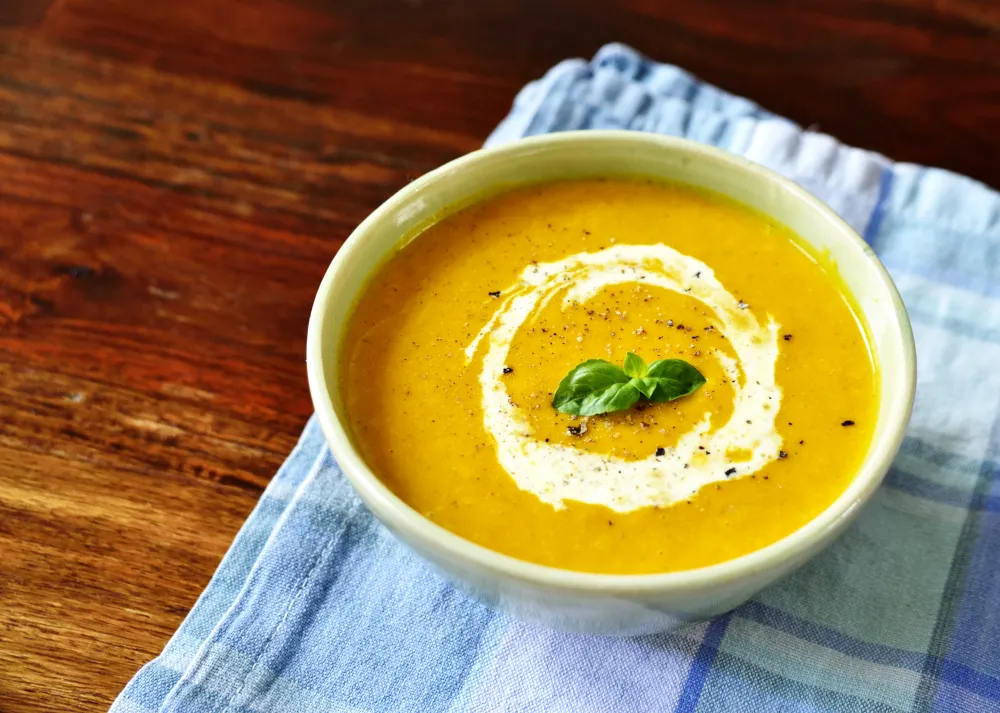 Velouté de butternut et châtaignes