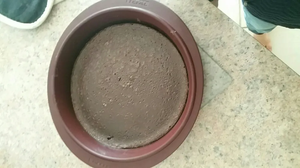 Gâteau au chocolat fondant à lintérieur au beurre salé