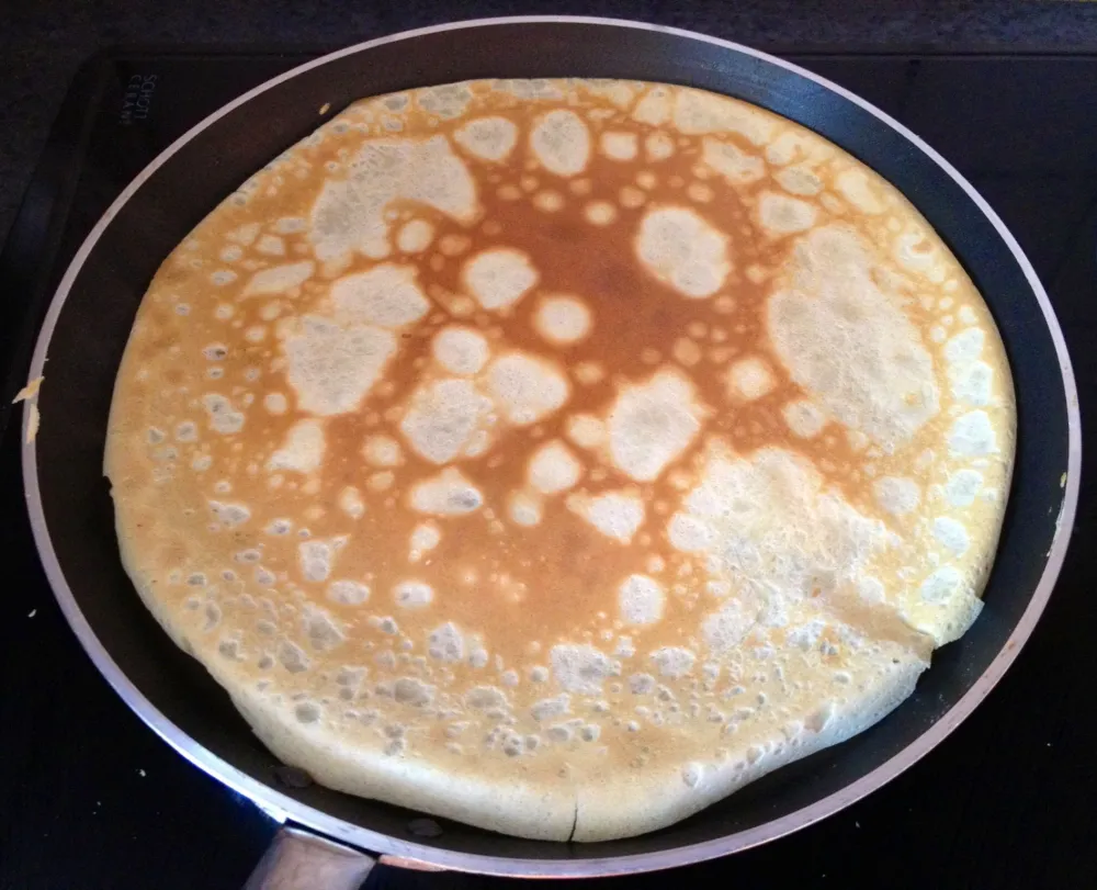 Pâte à crêpes au beurre qui chante