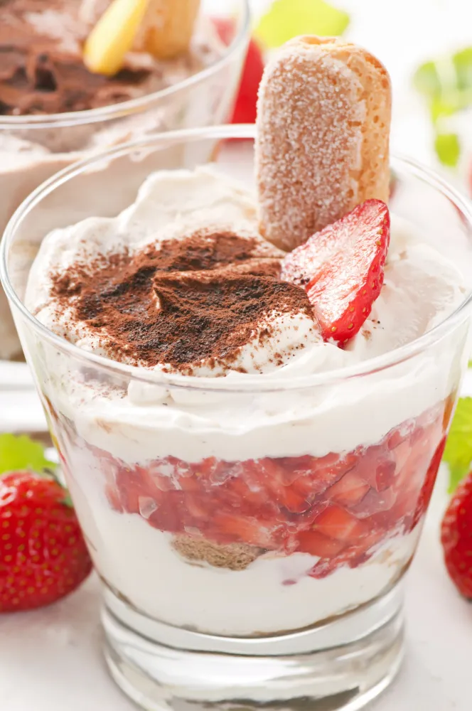 Tiramisu aux fruits rouges et au cacao