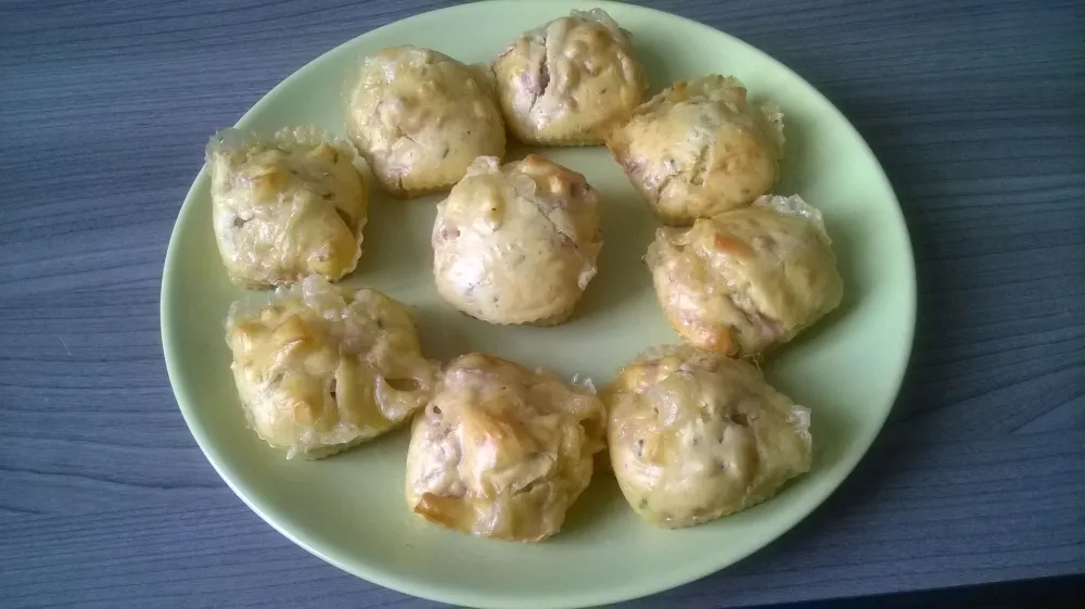 Muffins au comté et aux lardons