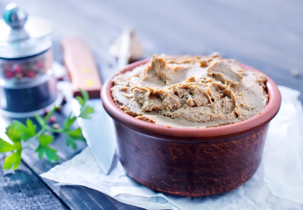 Terrine de poulet aux asperges