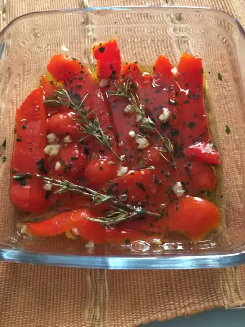 Poivrons marinés