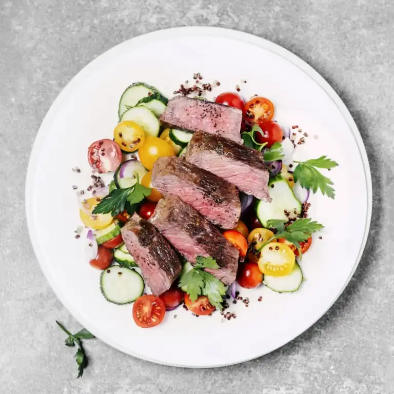 Chaud-froid de boeuf cuit à base température et légumes de saison