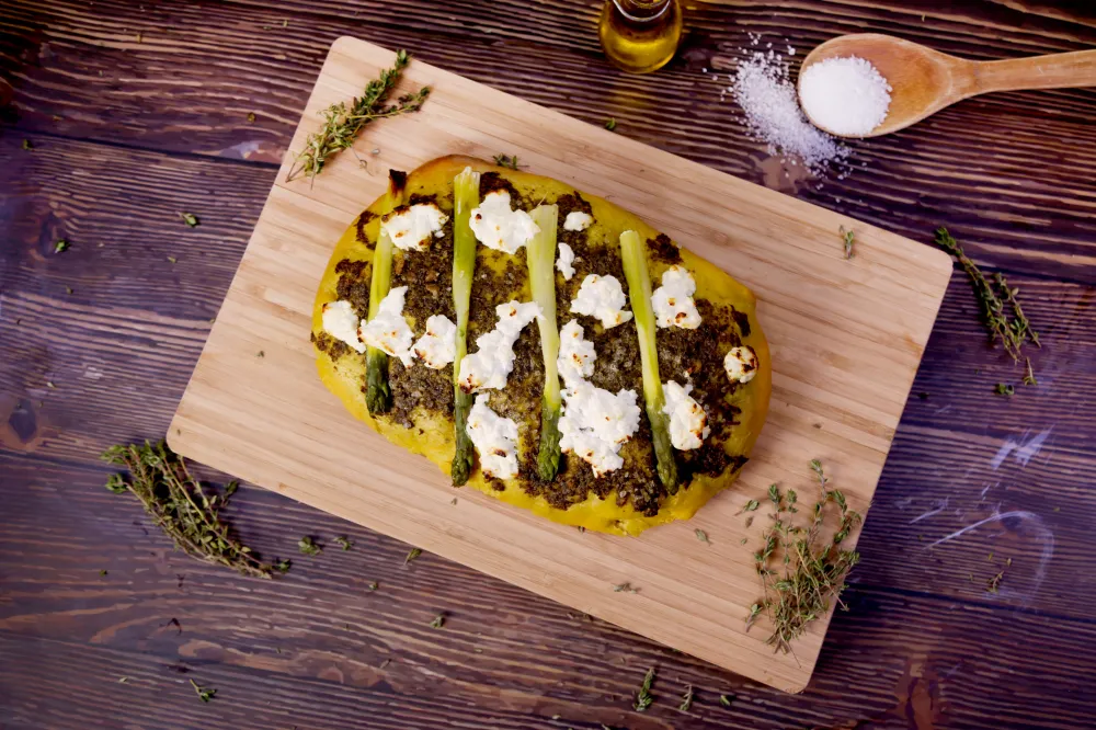 Focaccia aux asperges vertes