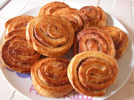 Kanelbullar (pains suédois à la cannelle)