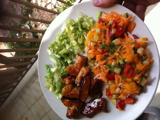 Salade de poulet croquante