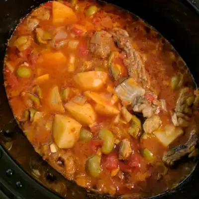 Ragoût de Bœuf Espagnol à la Mijoteuse