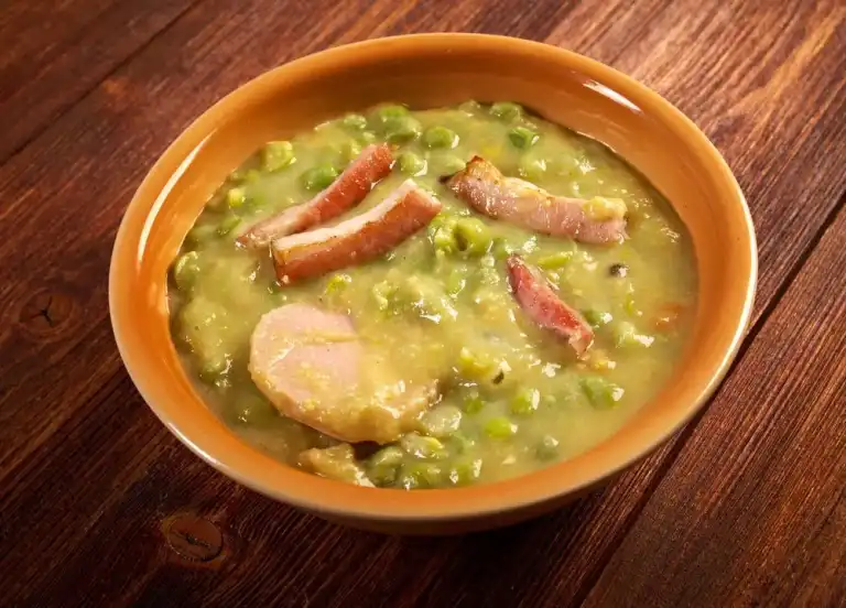 Ragoût de porc sauce verte