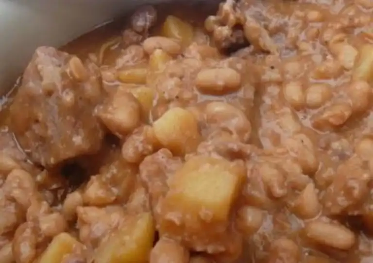 Rancho (ragoût de porc à l'espagnole)