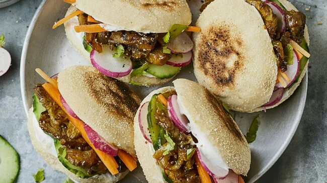 Petits sandwichs à l’agneau confit