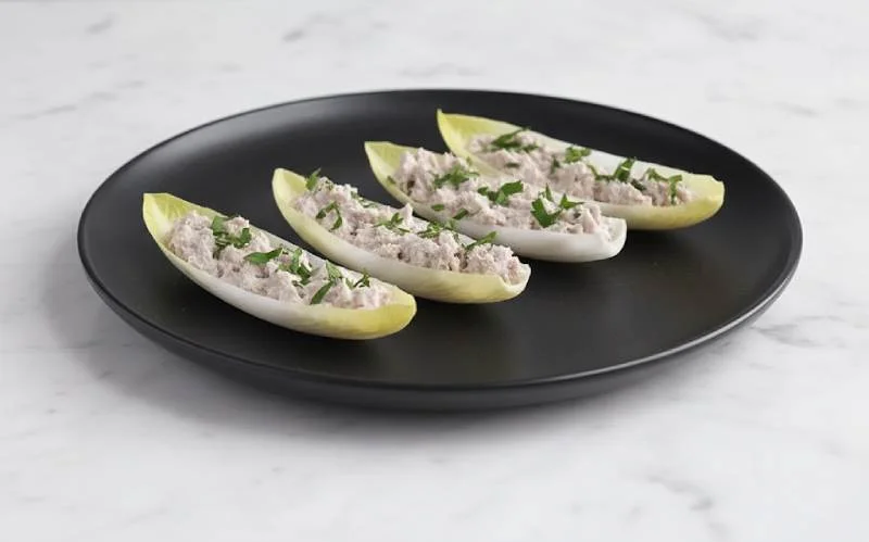 Endives farcies au thon et fromage frais