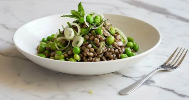 Salade simple de lentilles et pois verts
