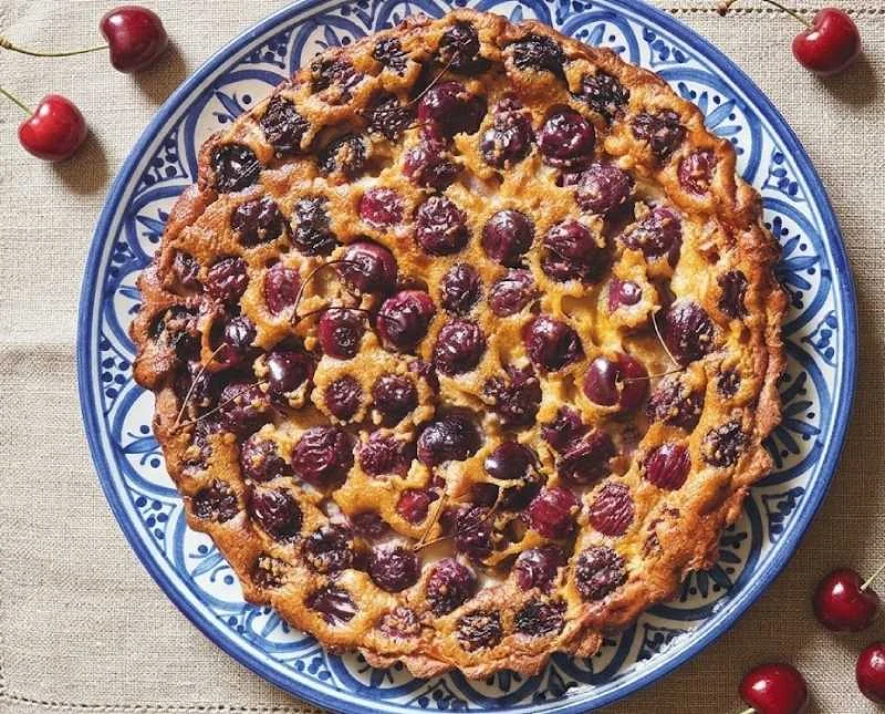 Clafoutis italien aux cerises noires et amarena