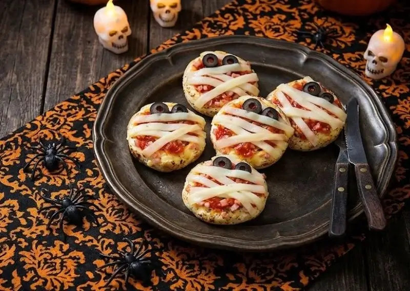 Mini-pizzas momies d’Halloween